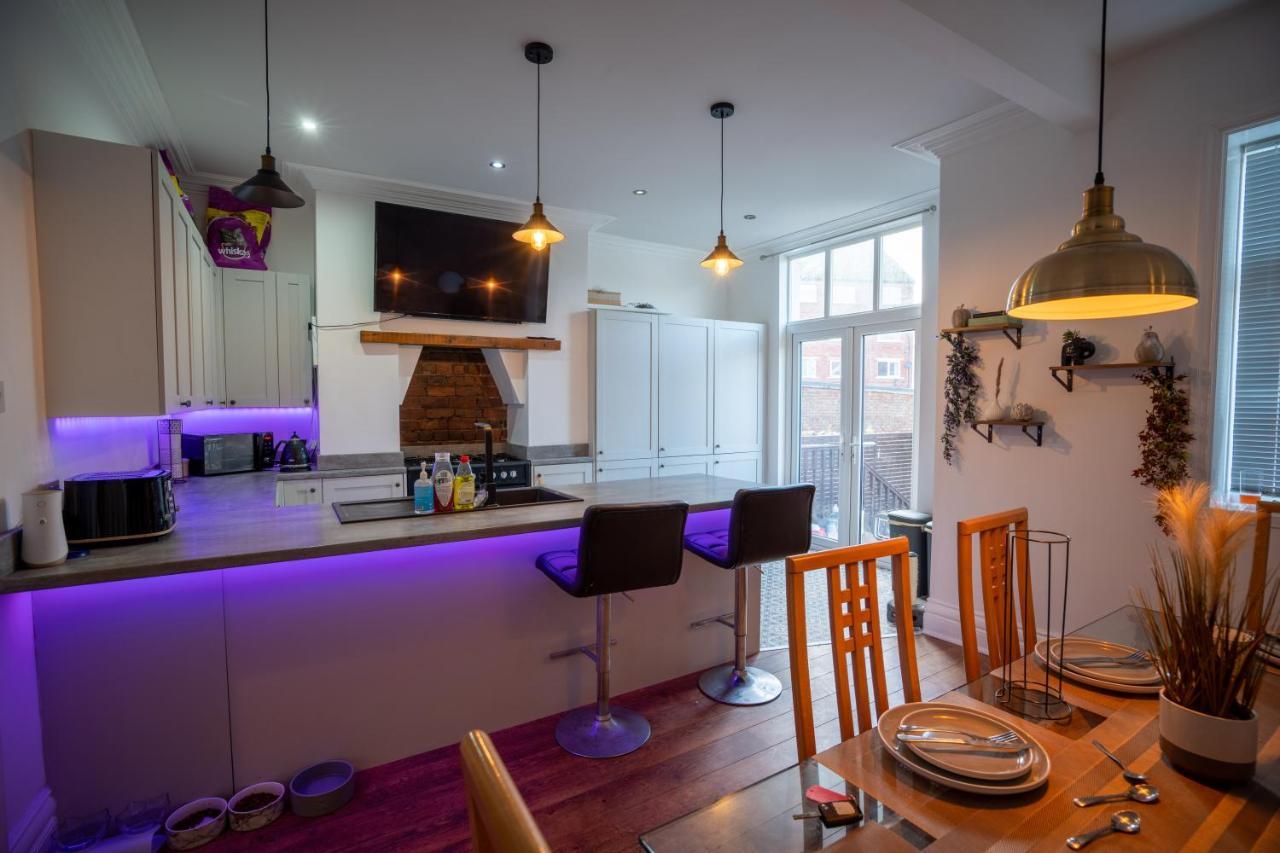 Apartmán Cavendish Cat And Gaming House Blackpool Exteriér fotografie
